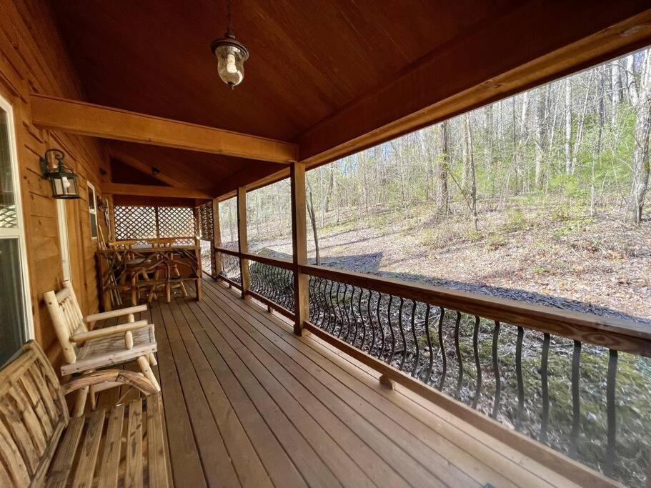 2 Bed Cabin Hot Tub Close To Helen #16 מראה חיצוני תמונה